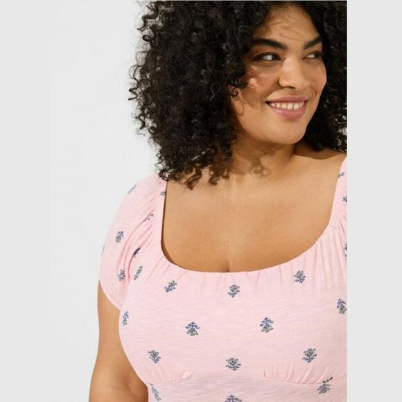 Torrid - Super Soft Slub Scoop Neck Bust Fitted Top in Almond Blossom Pink​​​ - Picture 12 of 14